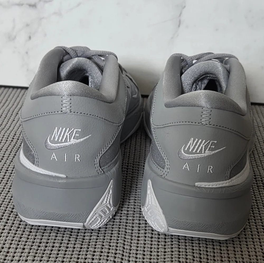 Nike used tried